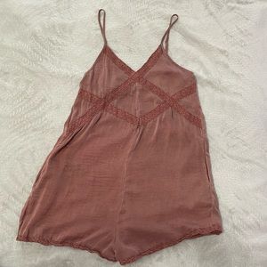 Aerie comfy romper with pockets!!
